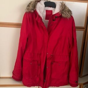 Aeropostale long winter anorak jacket, red, girls XL, with hoodie, Sherpa lining